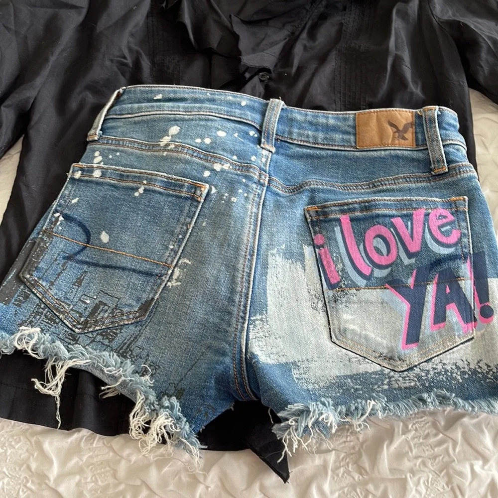 American Eagle Outfitters Distressed Jean Shorts - Picture 2 of 11